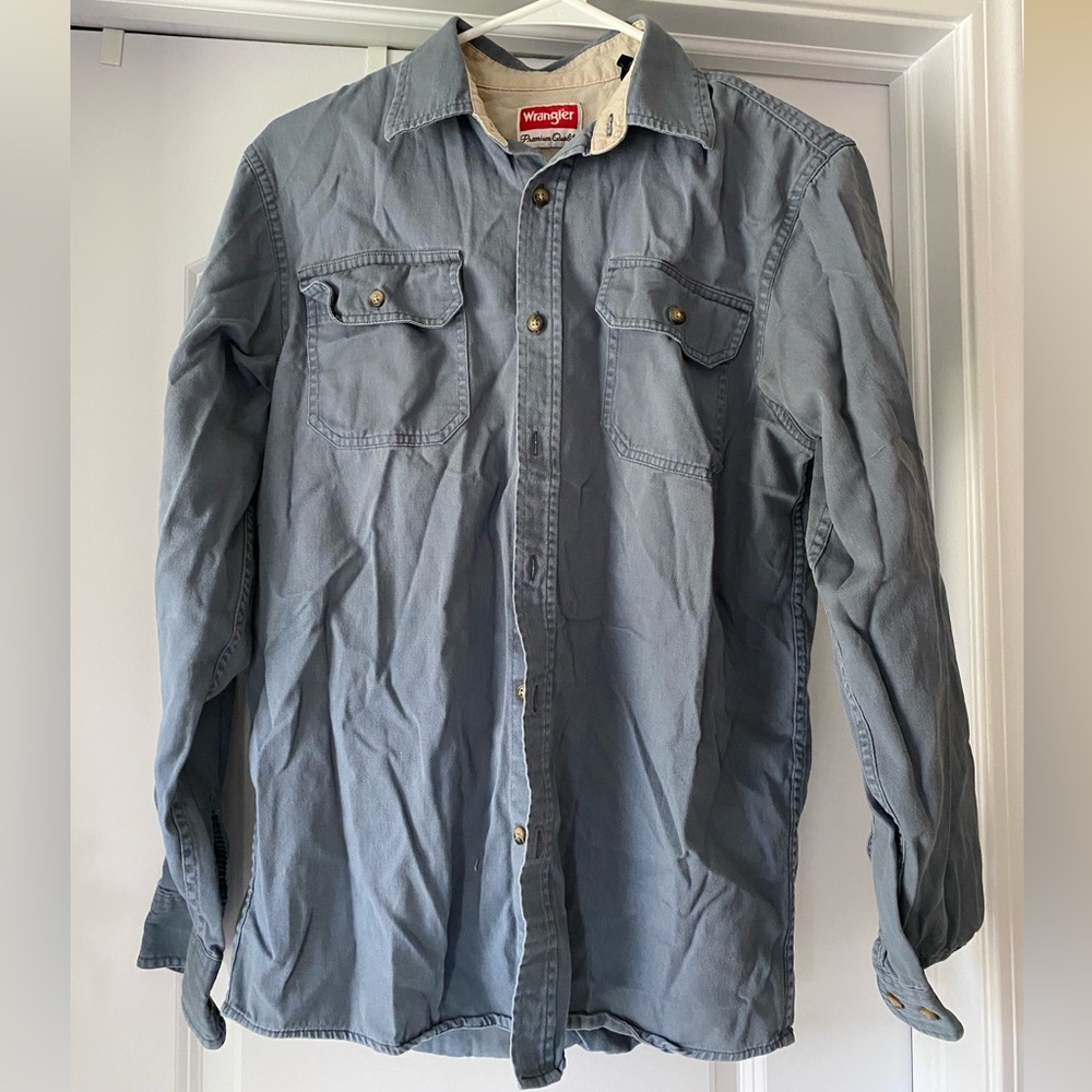 Wrangler Premium Quality Button Down